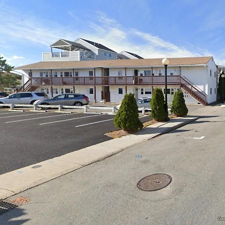 23 B St Apartments Hampton Exteriör bild
